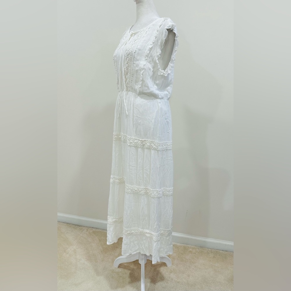 Studio West women's summer white light lace dress with embroidered Size M - Picture 3 of 9